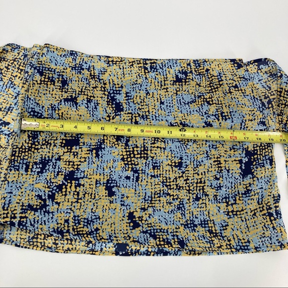 BCBGeneration Top - size 10 - Picture 7 of 8